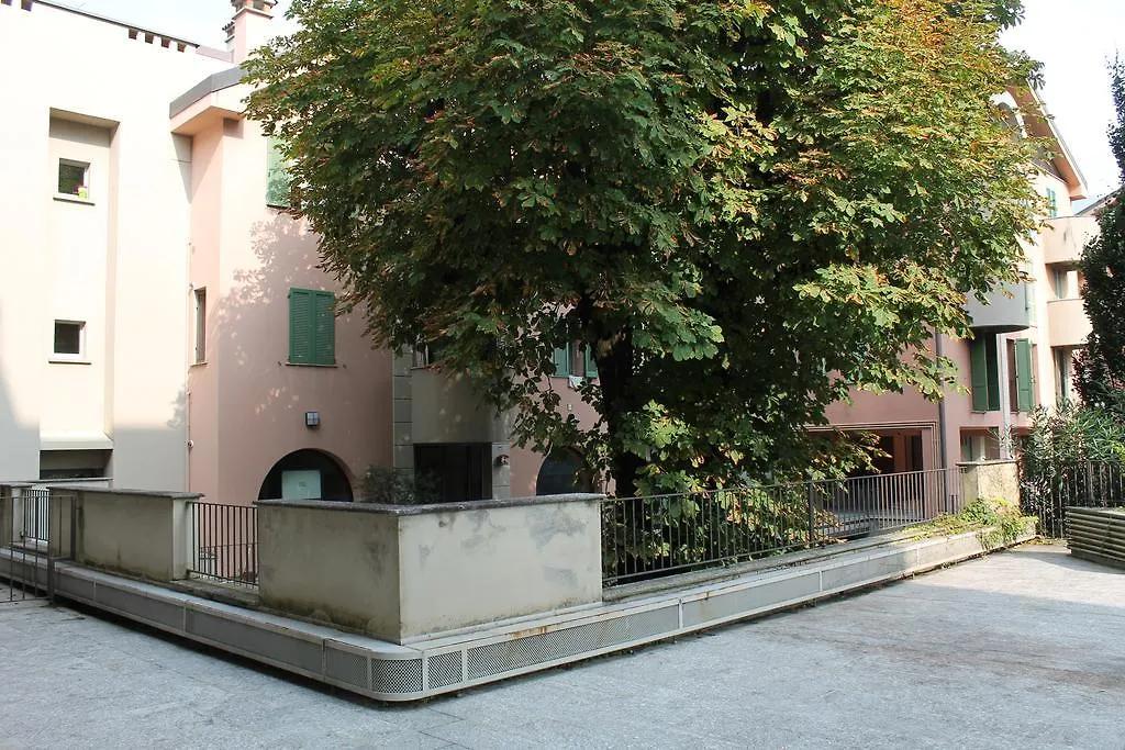 My Room Center Station Lecco