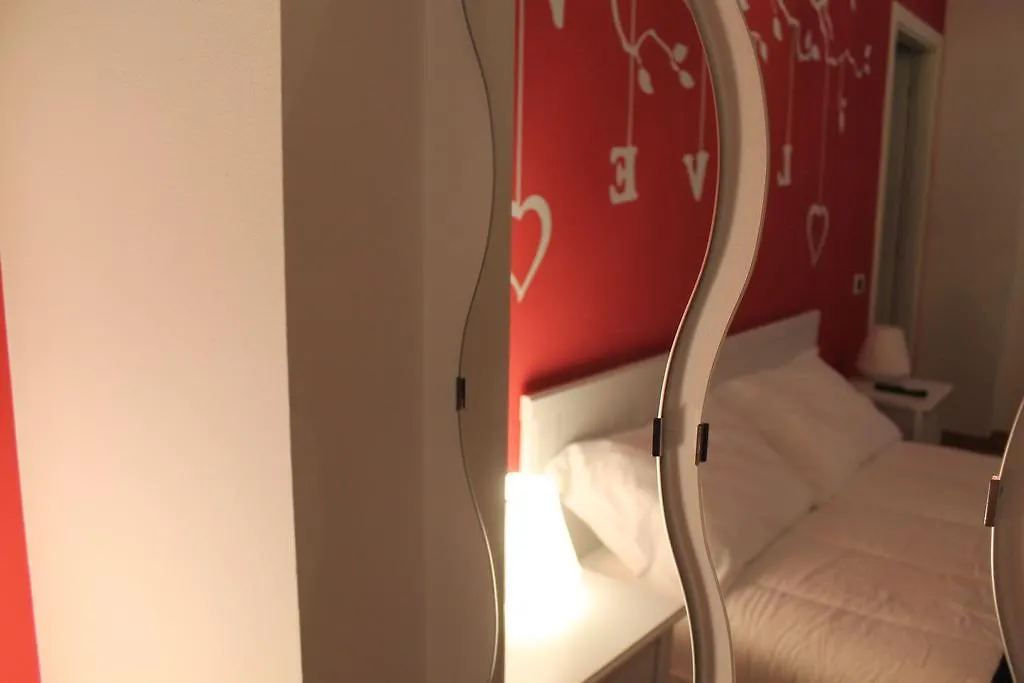 Bed & Breakfast My Room Center Station Lecco
